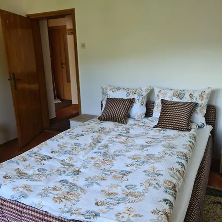 בית אירוח Ivancica *